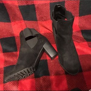 Heeled Booties sz 10